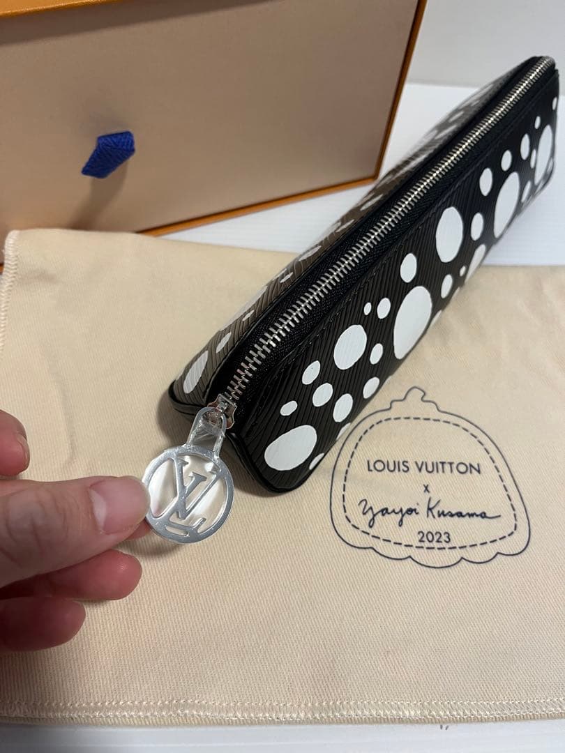 LOUIS VUITTON 草間彌生コラボ ペンケース