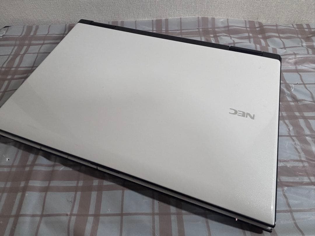 Windowsノート本体 NEC LaVie L LL750/LS6W