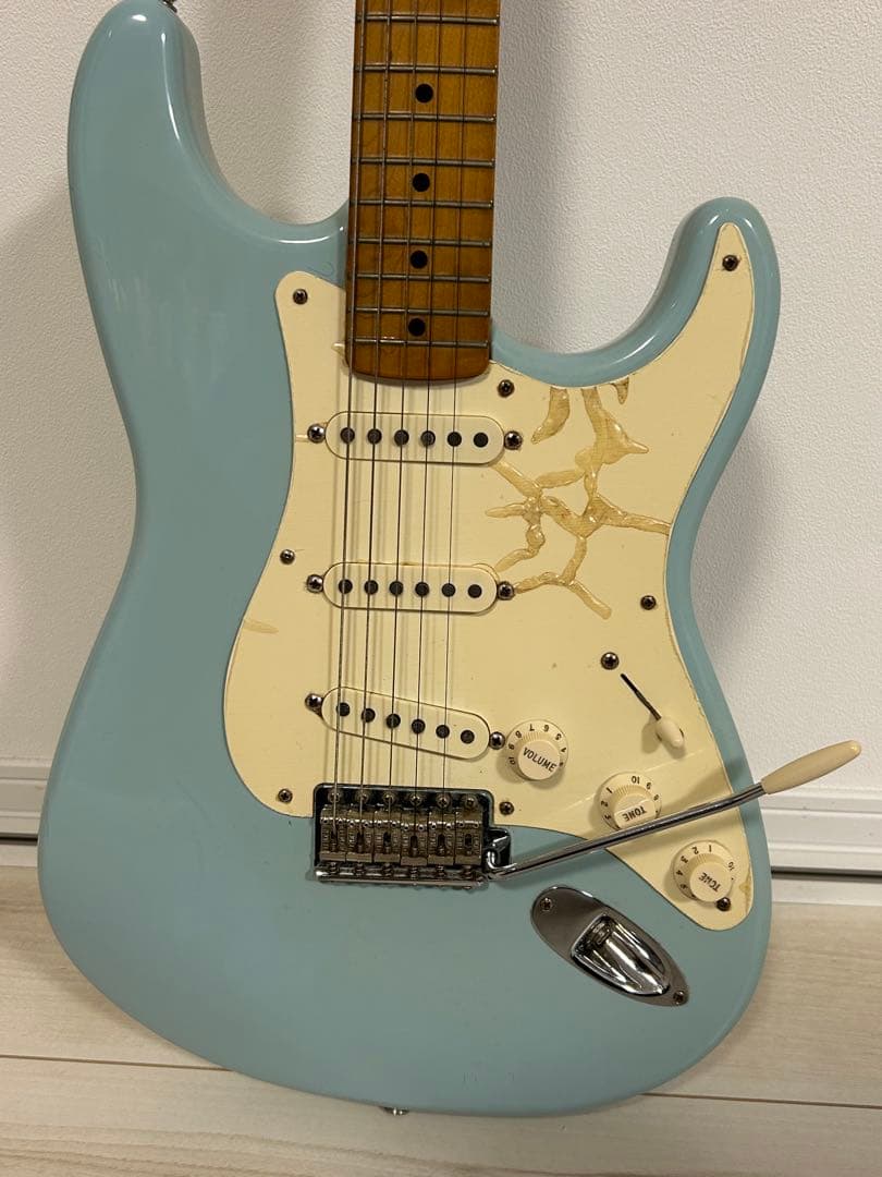 FENDER Stratocaster50's Mexico ケースストラップ付