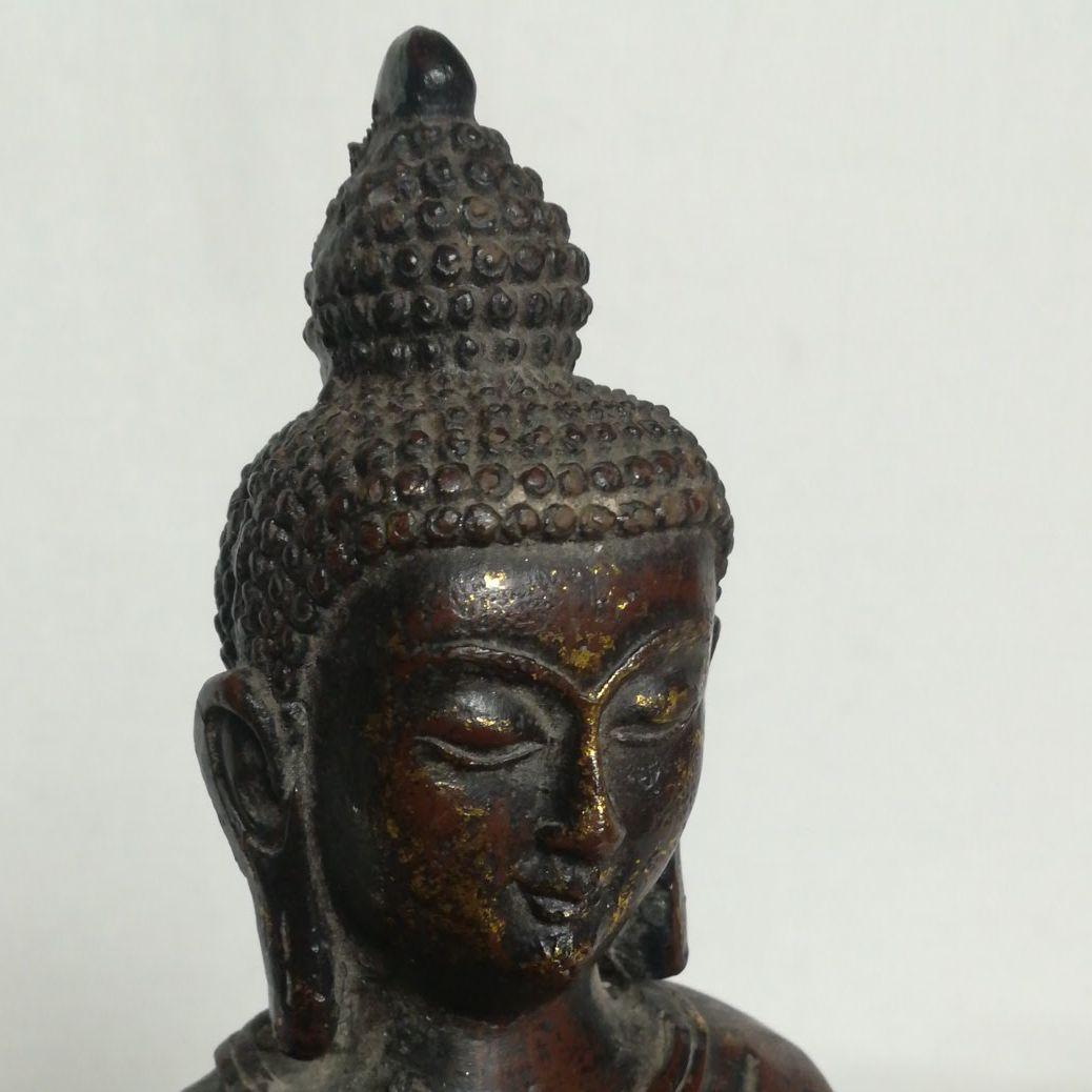 鉄製　釈迦如来坐像　仏像