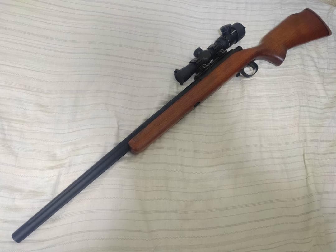 東京マルイ　VSR-10 プロスナイパー ベース フルカスタム。木製ストック等