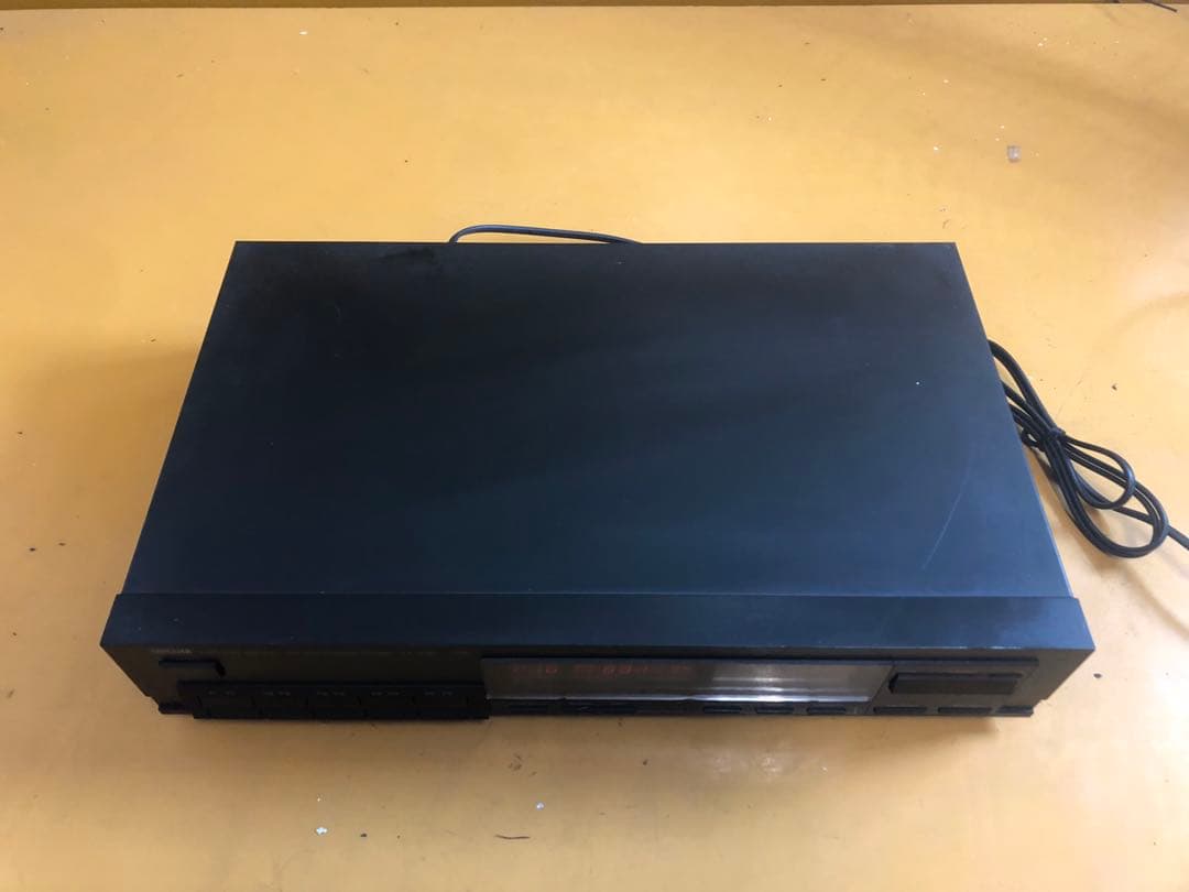 YAMAHA TX-500 AM/FMステレオチューナー 通電確認のみ 現状品