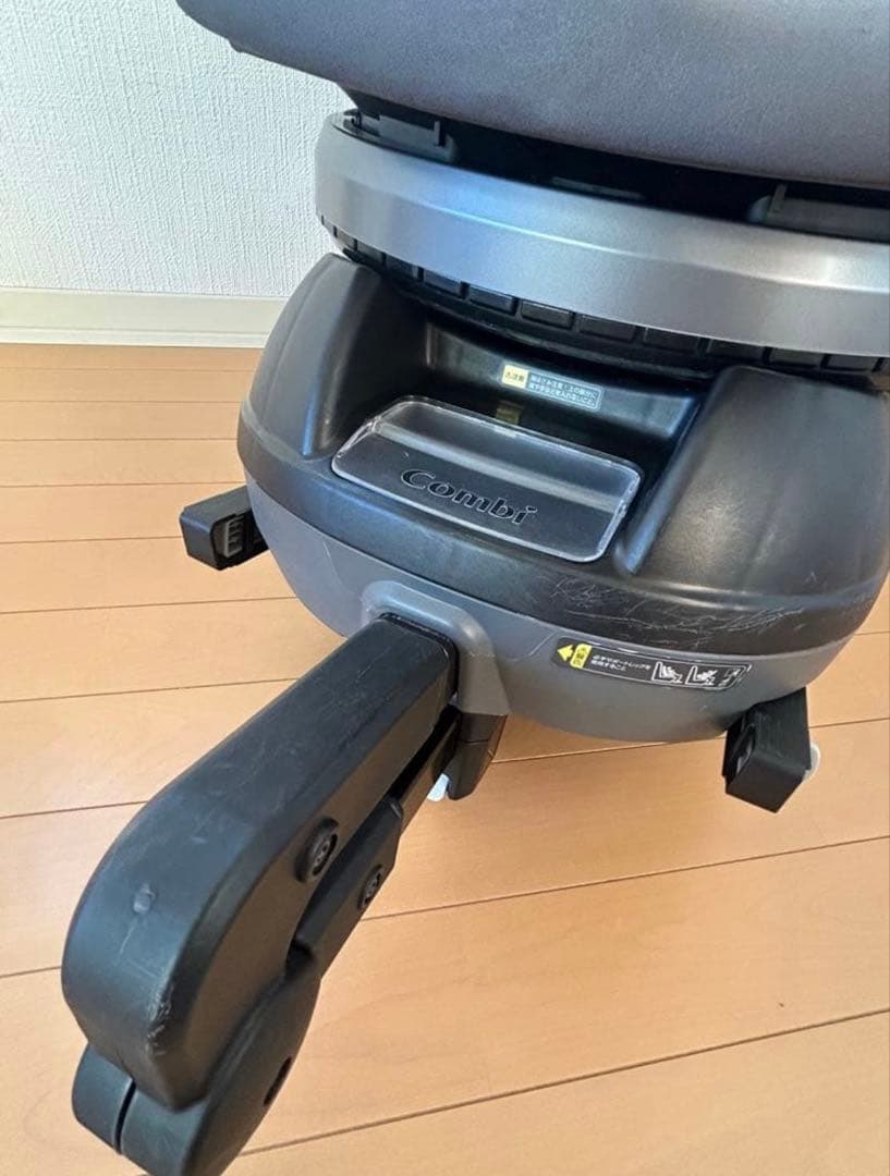 チャイルドシート クルムーヴスマートエッグショックISOFIX JN-570