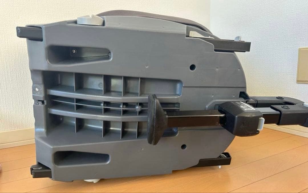 チャイルドシート クルムーヴスマートエッグショックISOFIX JN-570