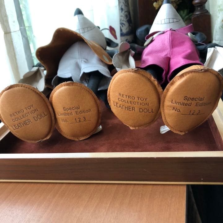 ヤングエポック社のミッキーとミニー