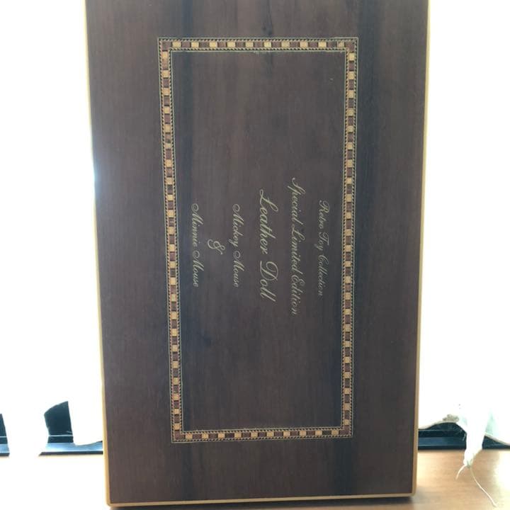 ヤングエポック社のミッキーとミニー