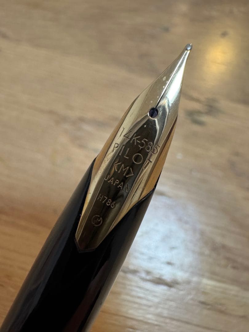 極美品 PILOT 蒔絵 國光会 万年筆 デスクペン 14K 585 M