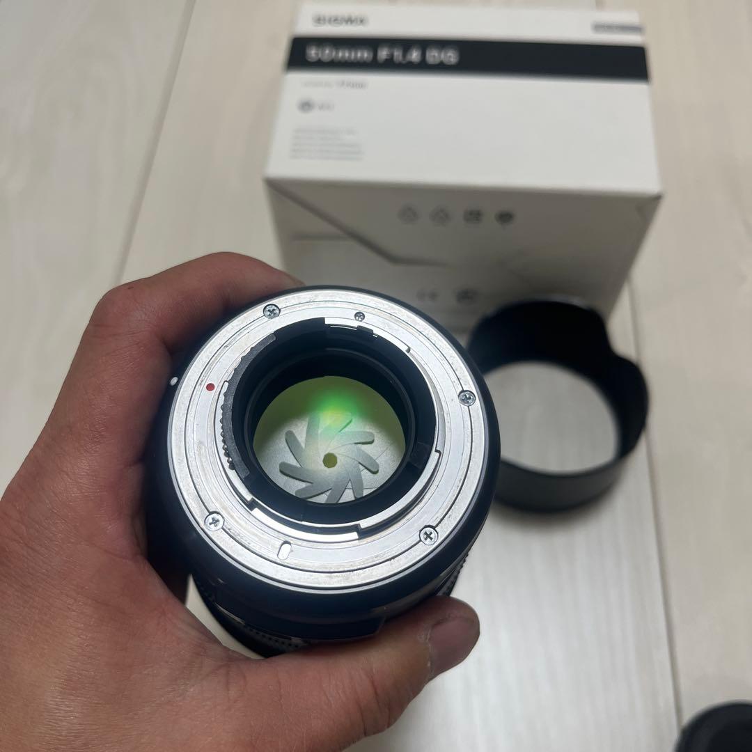 SIGMA 50mm F1.4 DG レンズ