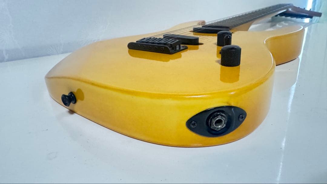 VESTER MANIAC エレキギター