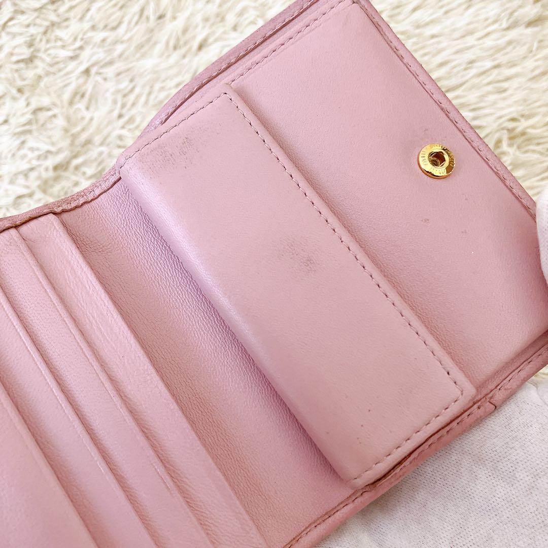 RFID認証済✨ミュウミュウ マテラッセ レザーカードケース 二つ折り ピンク