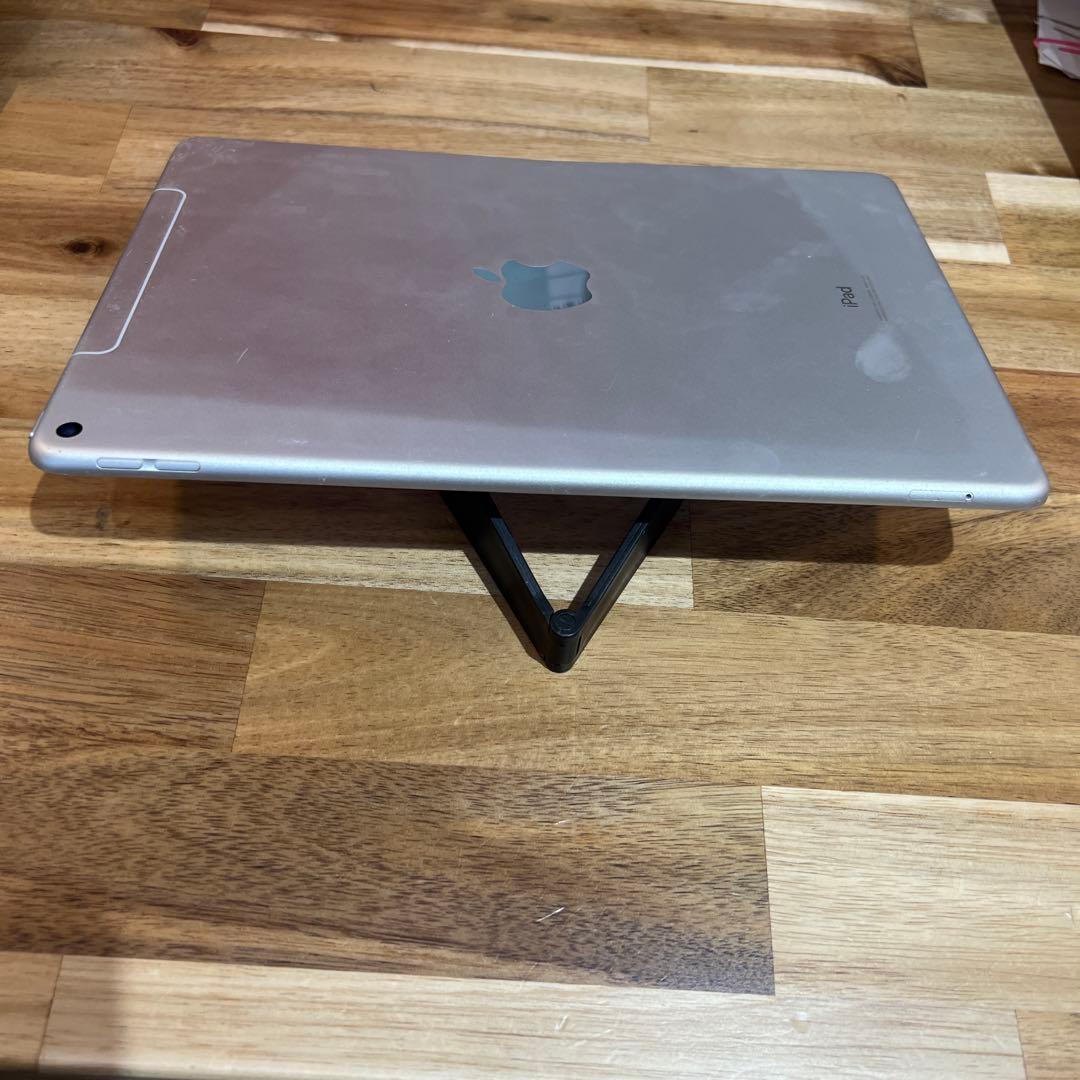 M866 SIMフリーiPad Air 3rd Gen 64GB