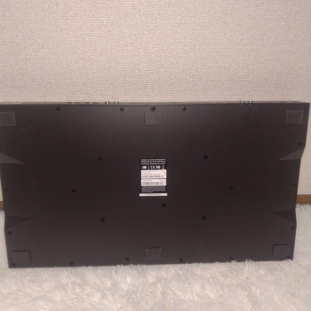 美品 NATIVE INSTRUMENTS TRAKTOR KONTROL S3
