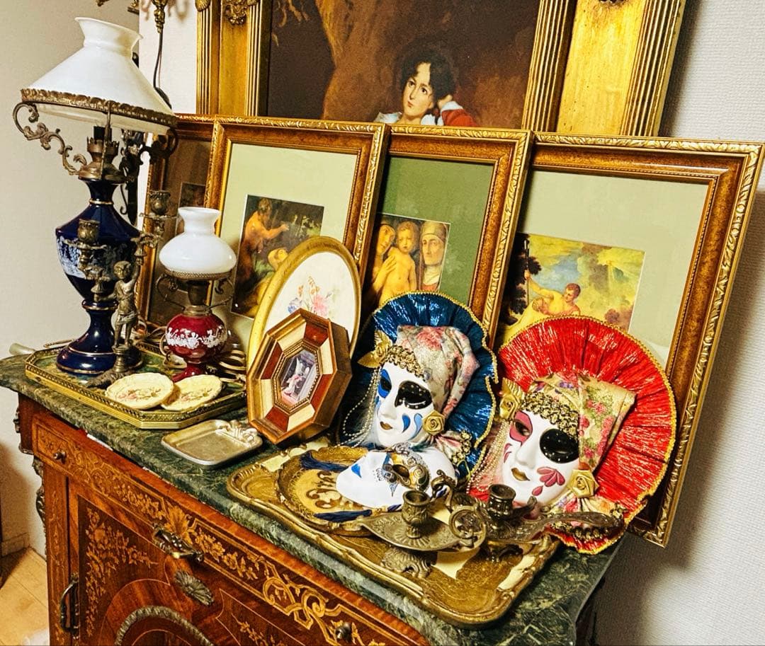 イタリア製　ビンテージ、アンティーク　ランプや小物セット