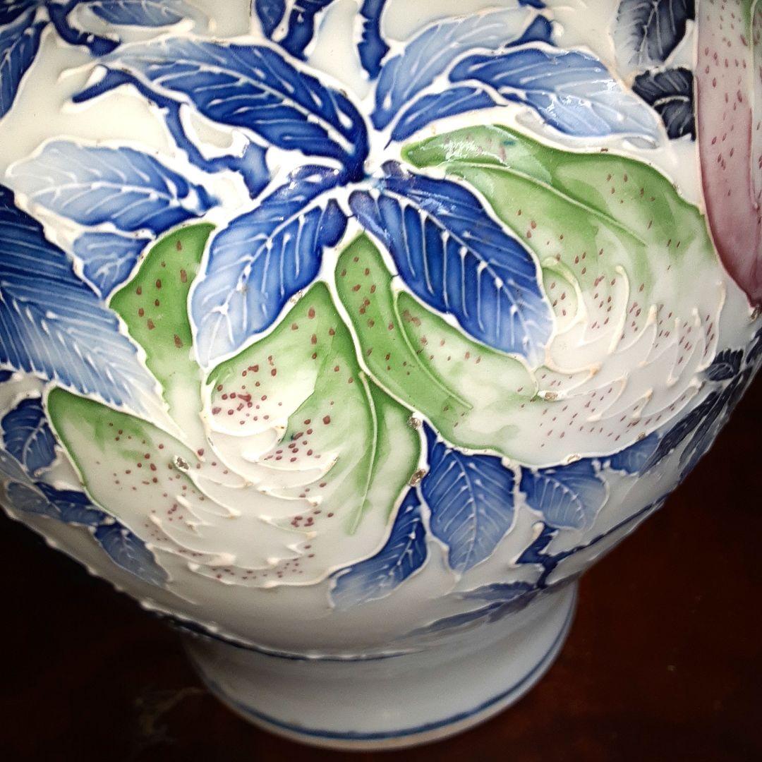 河本礫亭　青華白盛果実文　花瓶 S