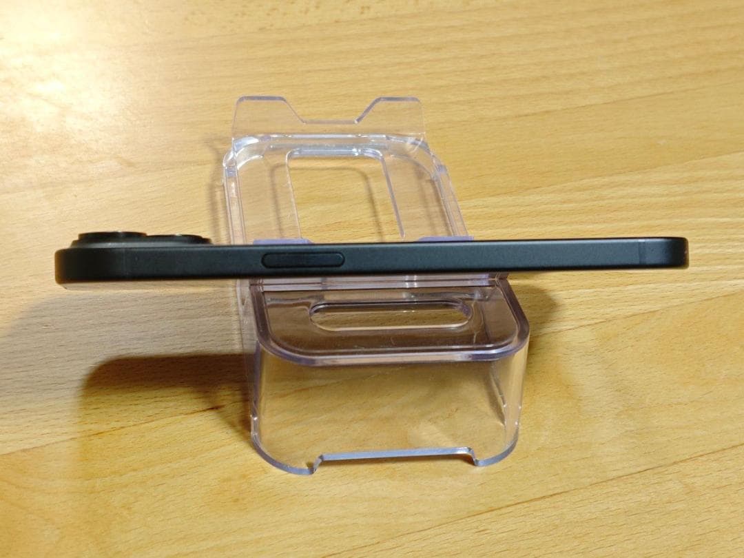 iPhone15 128GB ブラック SIMフリー 純正バッテリー85%