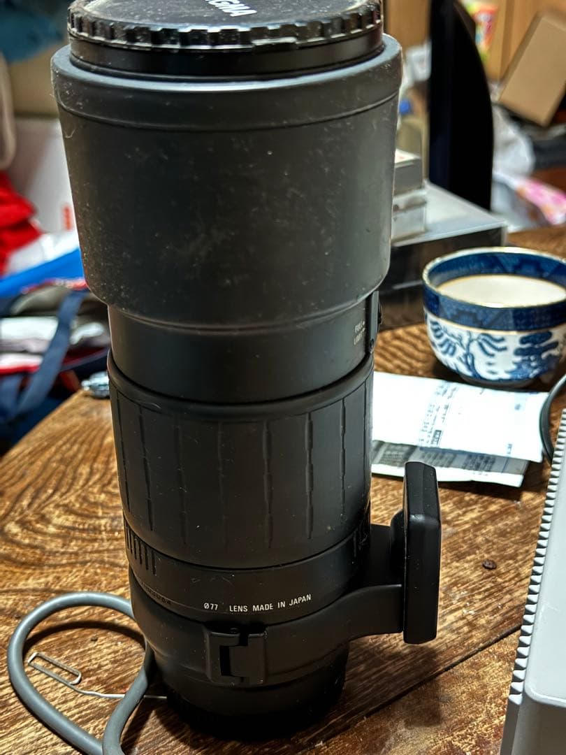 SIGMA 300mm レンズ(詳細不明)