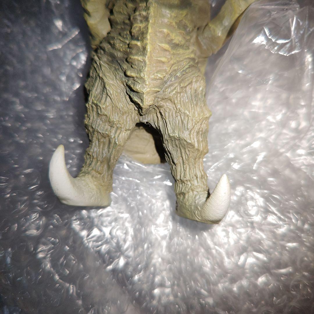 地球防衛軍秘密基地本部　グラナダス　帰ってきたウルトラマン　フィギュア