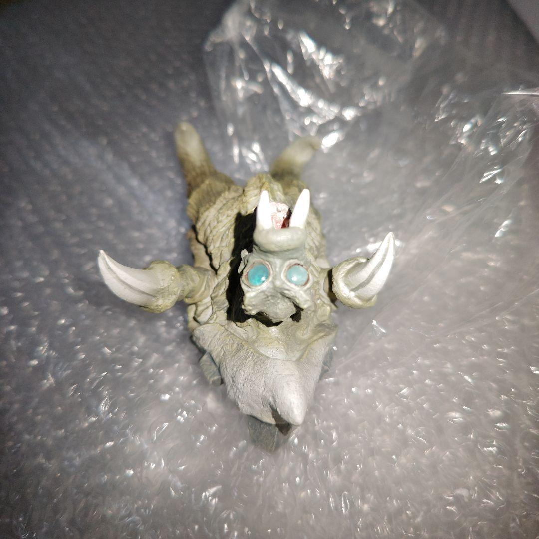 地球防衛軍秘密基地本部　グラナダス　帰ってきたウルトラマン　フィギュア