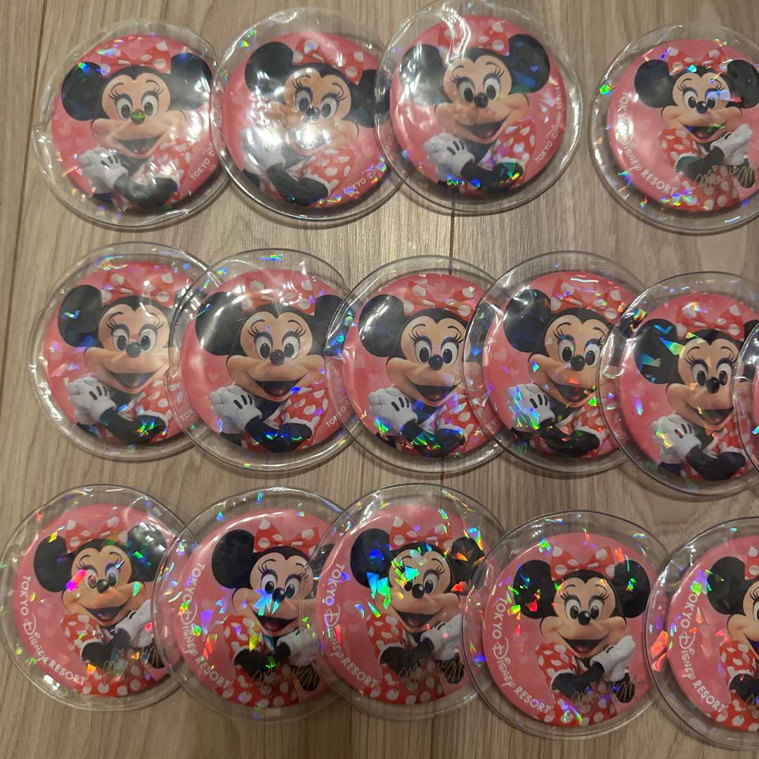 【24個セット】実写　缶バッジ ミニー まとめ売り