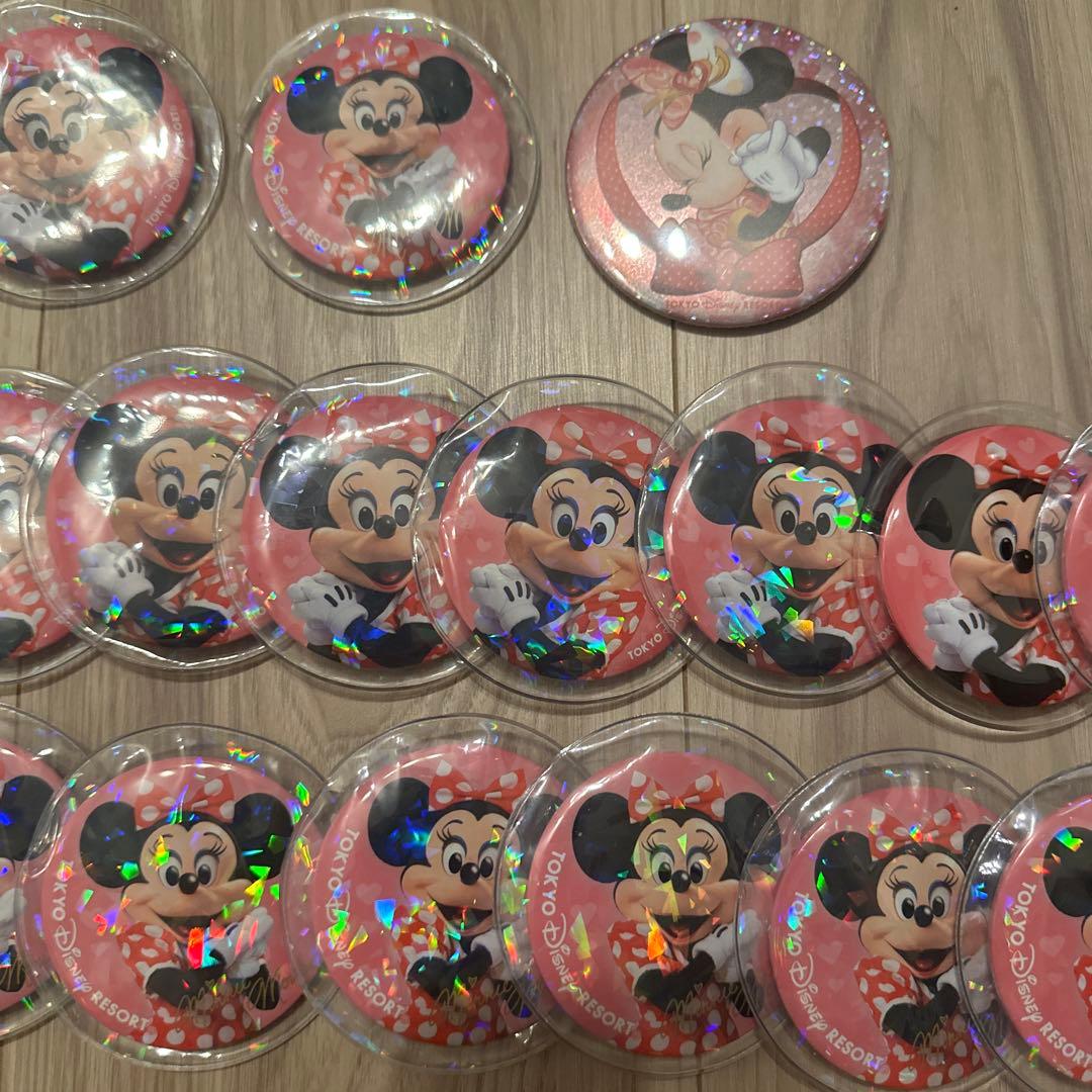 【24個セット】実写　缶バッジ ミニー まとめ売り