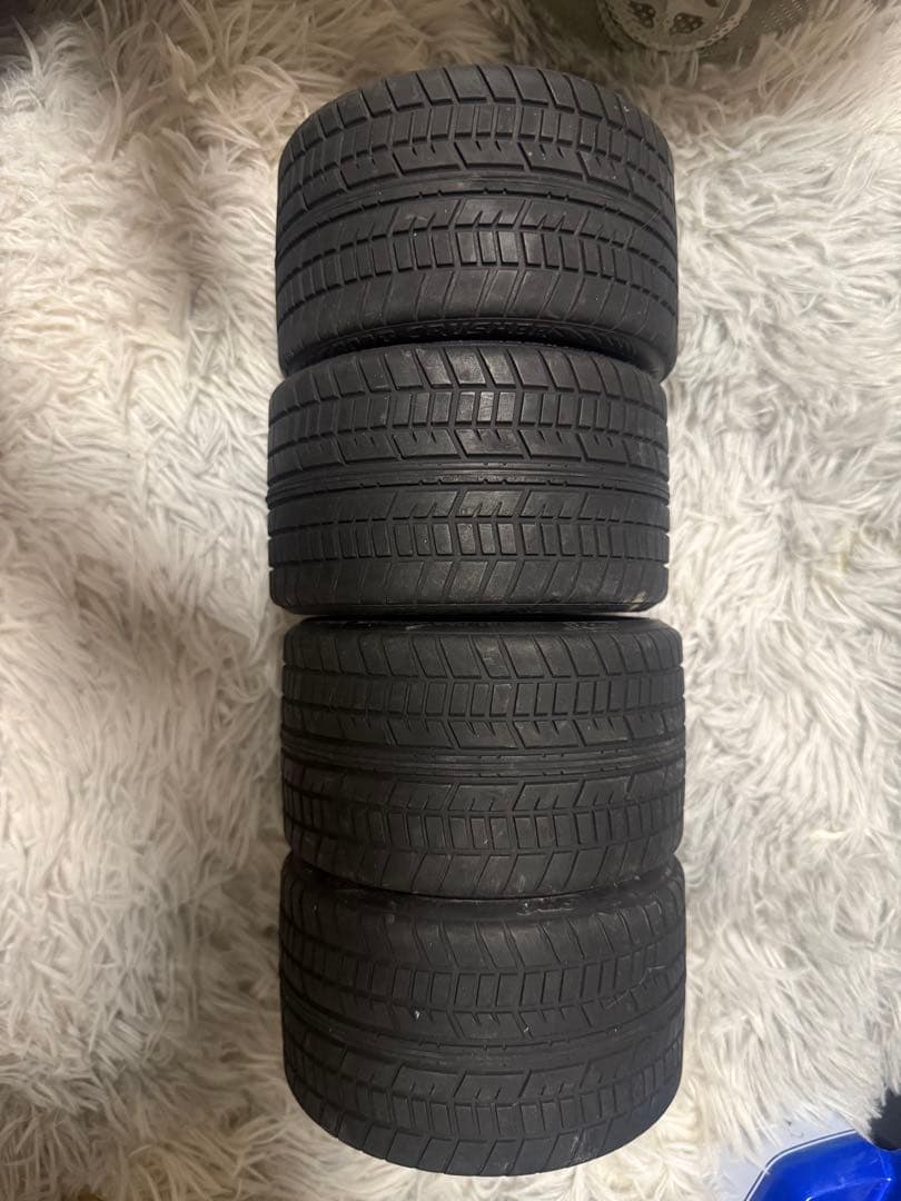 SWEEP RACING Road Crusher タイヤ4個セット1/8バギー