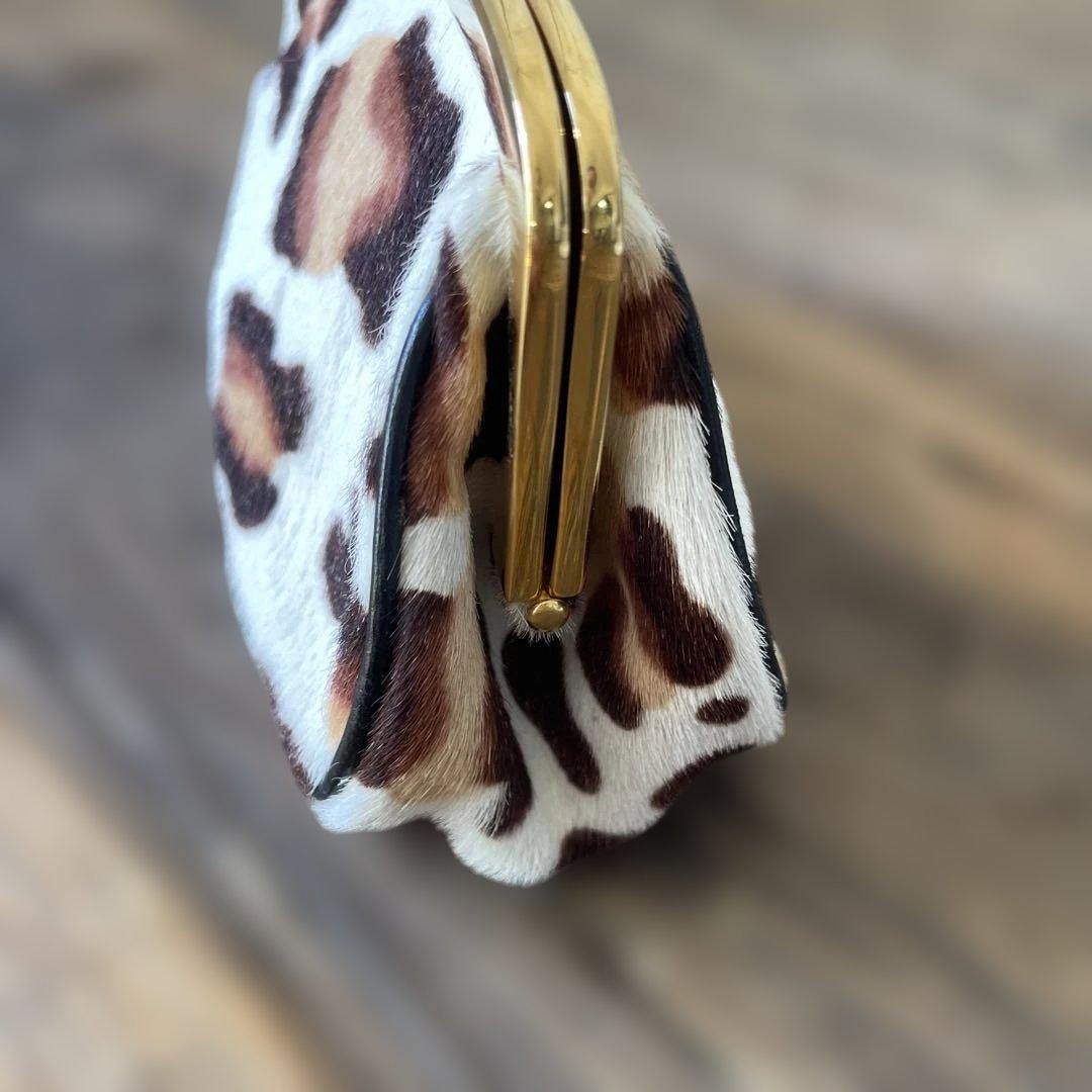 PRADA がま口ポーチ