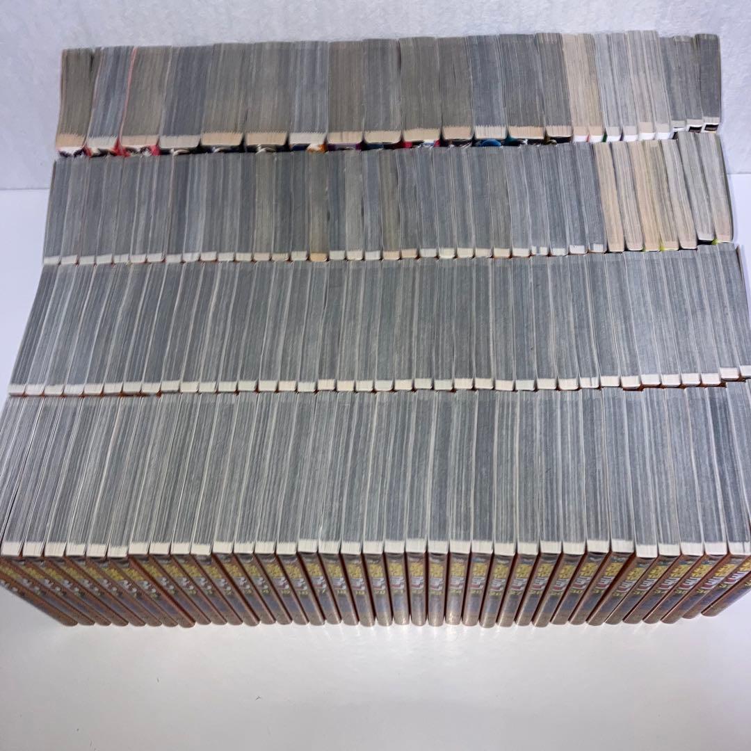 マンガ　本編美品　名探偵コナン　1〜107巻　全巻セット+関連本32冊セット