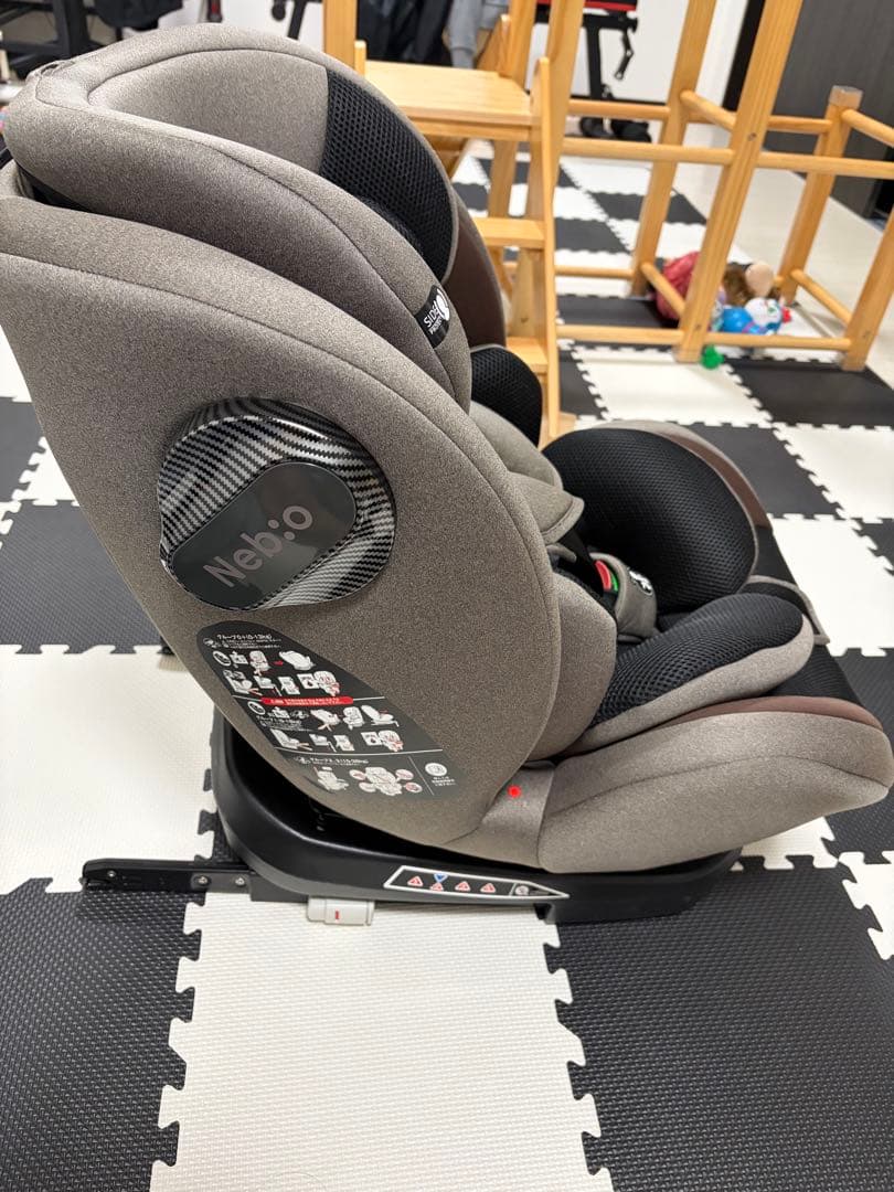 値下げ　Nebio チャイルドシート