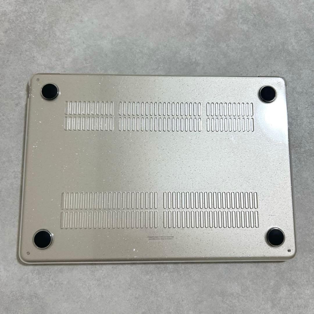 13インチMacBook Air M2チップ　スターライト