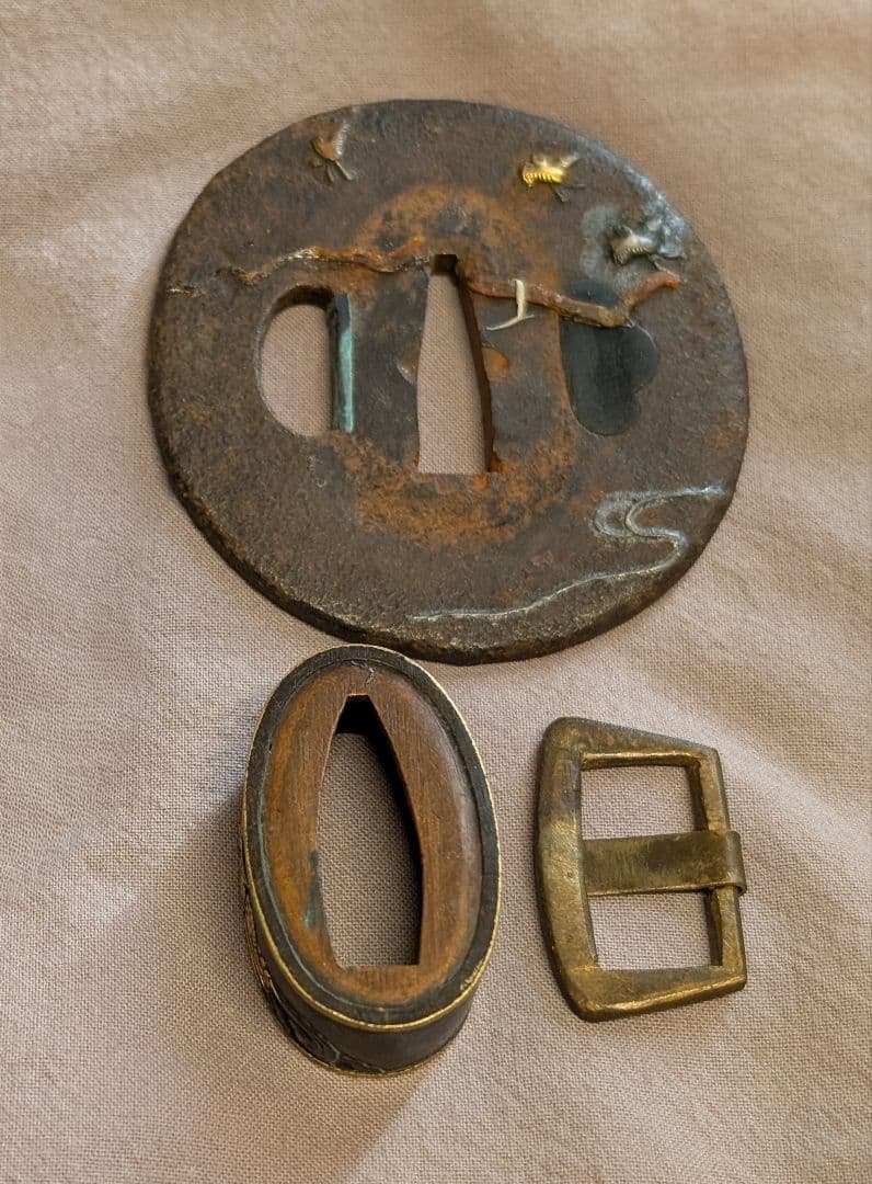 伝統的な鉄製鍔 日本刀装具 刀つばつば止め3個セット