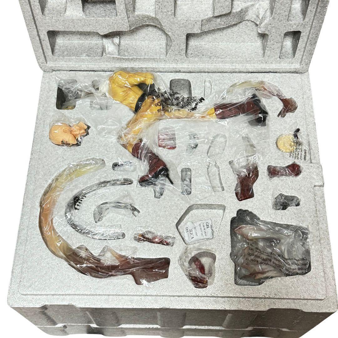 ユニークアートスタジオ ワンパンマン ワンダーフィギュア サイタマ マジ殴り