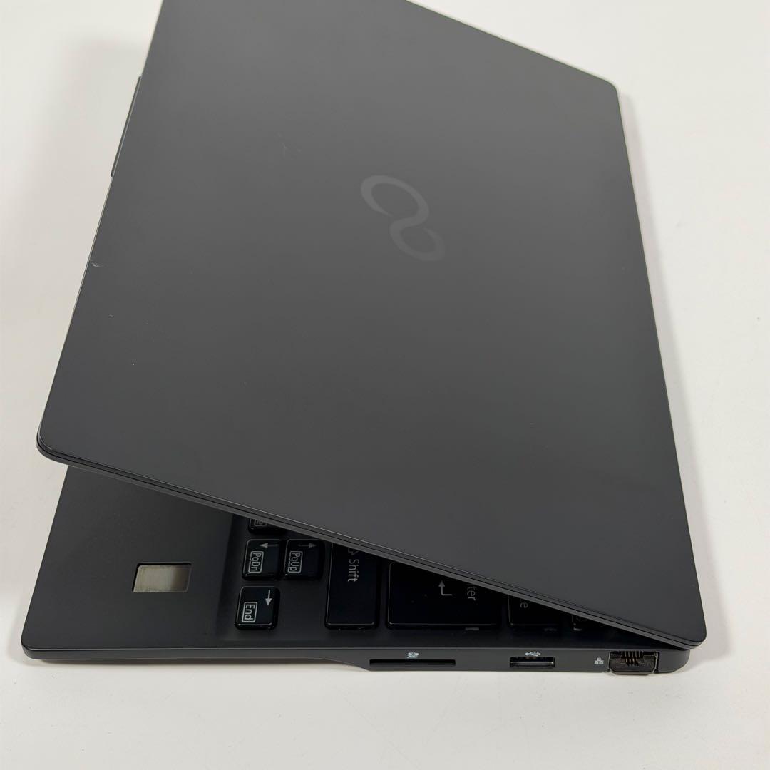 94.富士通 LIFEBOOK U9312/K i5-12 Office2024