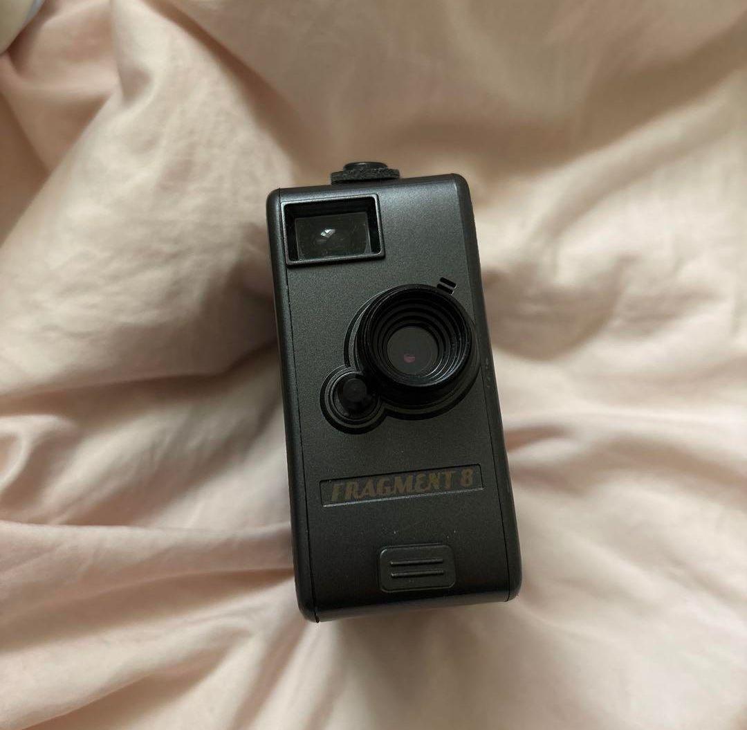 Fragment 8 フィルム風デジタルカメラ BLACK