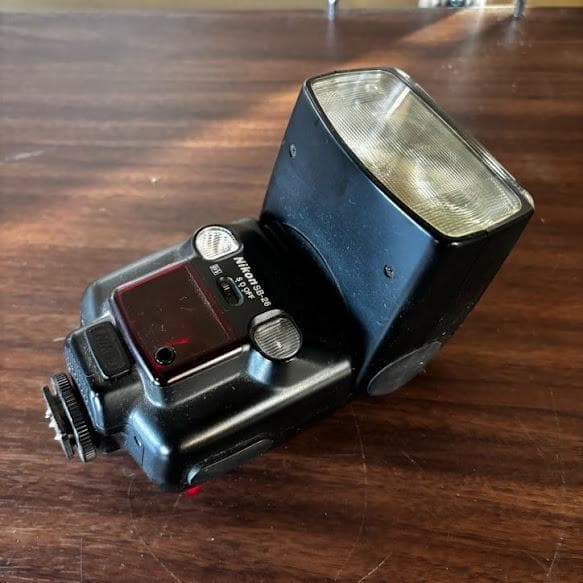 デジタルカメラ Nikon D60 AF-S 18-55mm VR Nikon SB-26