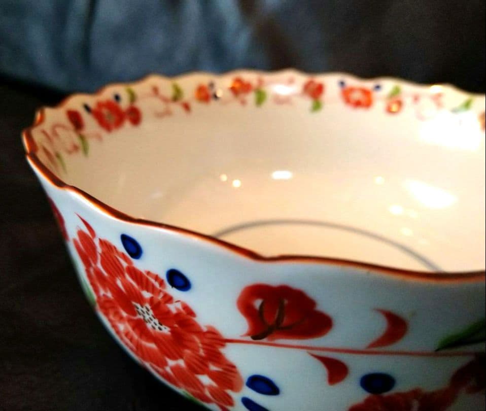 ⬛【古美濃焼】・銅鑼鉢・金彩・赤絵♦【古橘吉・たち吉】輪花型・ヴィンテージ皿