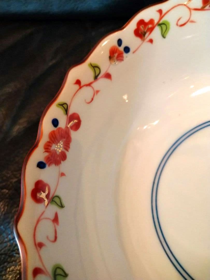 ⬛【古美濃焼】・銅鑼鉢・金彩・赤絵♦【古橘吉・たち吉】輪花型・ヴィンテージ皿