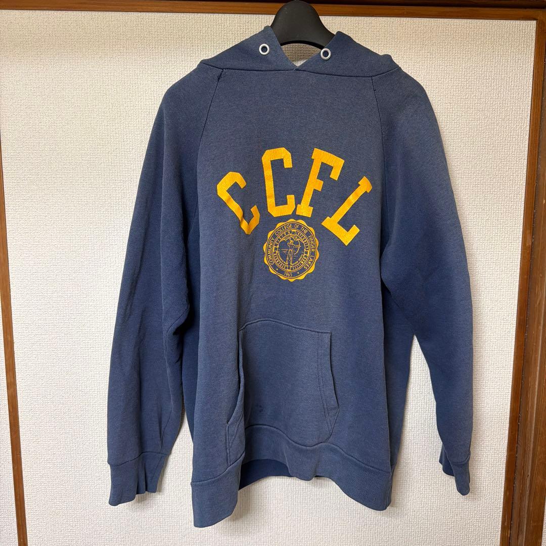 Assemble champion 80s USA製パーカー トリコタグ