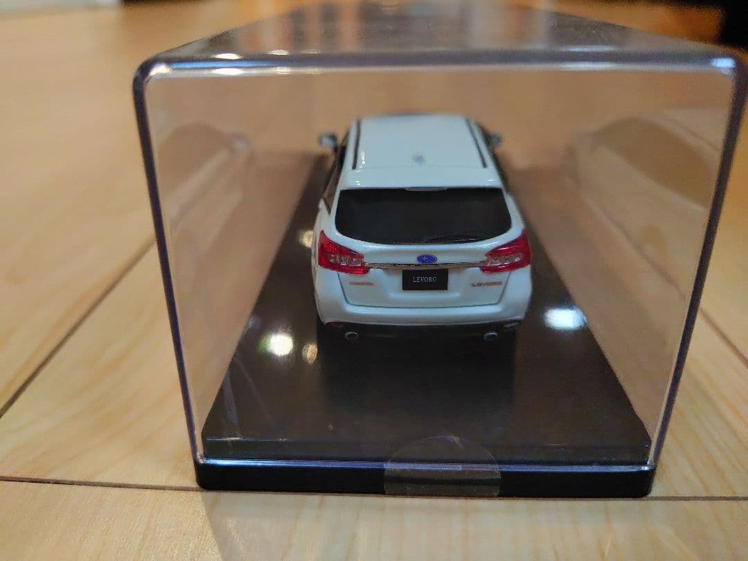 スバル レヴォーグ 2014年　模型？
