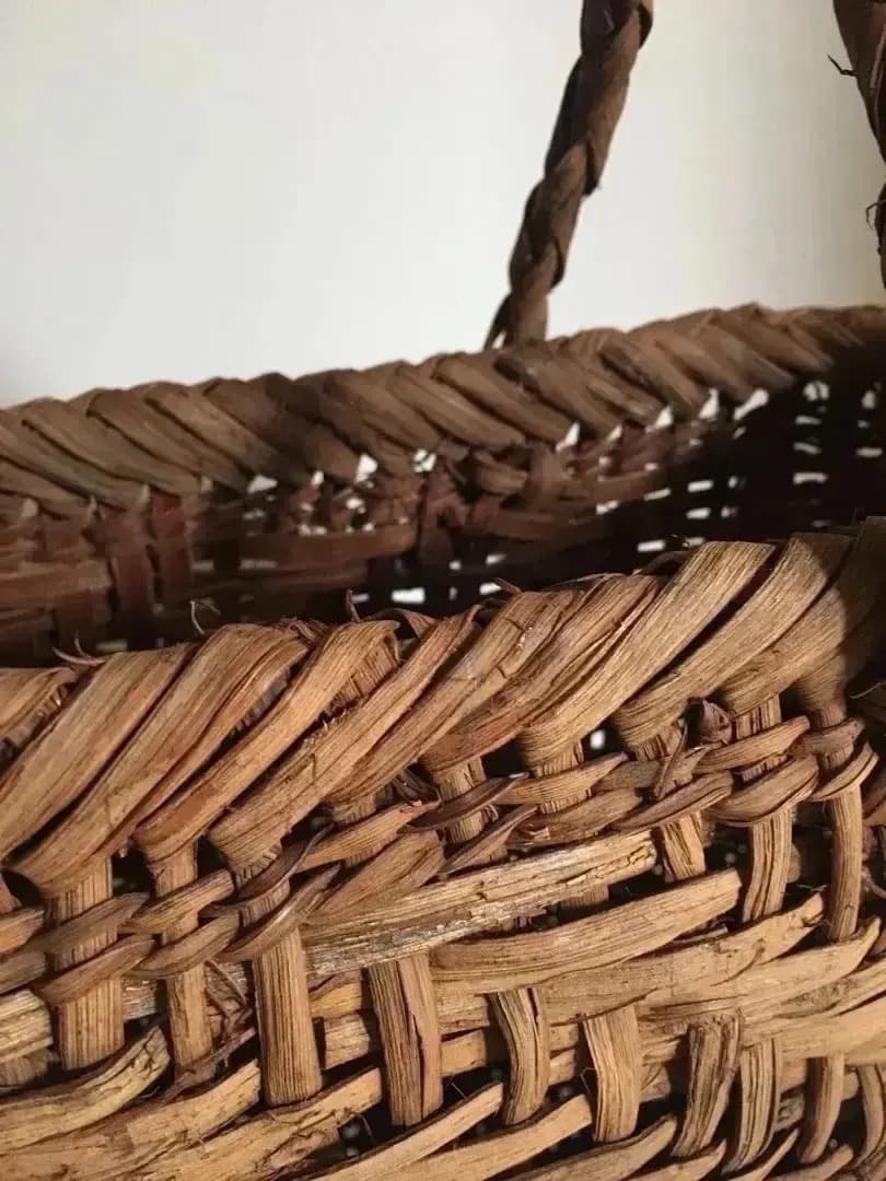 津軽の伝統工芸品 迫力の自然美 山葡萄 籠バック(大) 津軽の手仕事