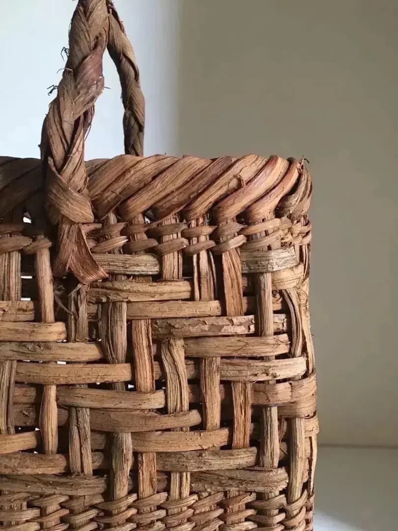 津軽の伝統工芸品 迫力の自然美 山葡萄 籠バック(大) 津軽の手仕事