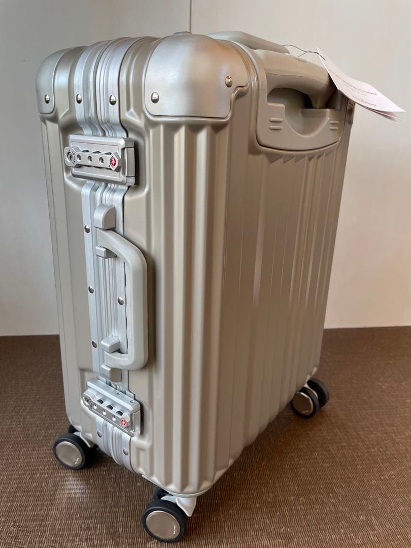 【be】新品未使用 リカルド エルロン ボールト Sサイズ 機内持ち込み