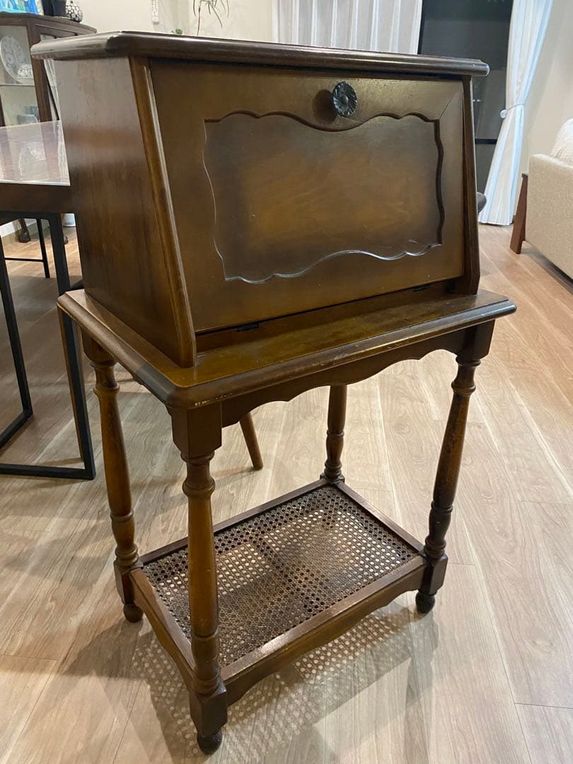 カリモクコロニアル木製クラシック電話台 ライティングビューロ　ろくろ調