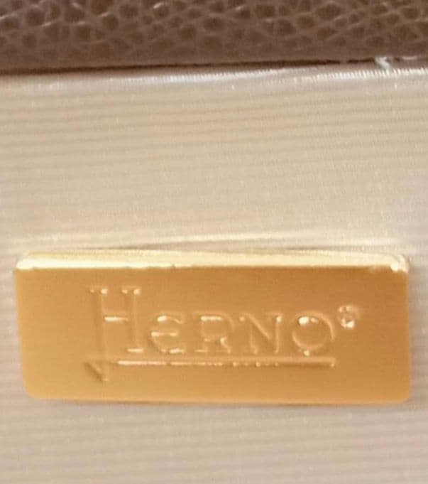 r*u様 ヘルノ☆　イタリア製HERNO ブランドキャリーケース　レトロデザイン
