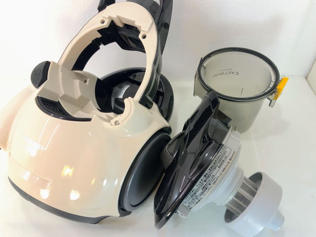 SHARP パワーサイクロン式クリーナー　EC-CT12-C