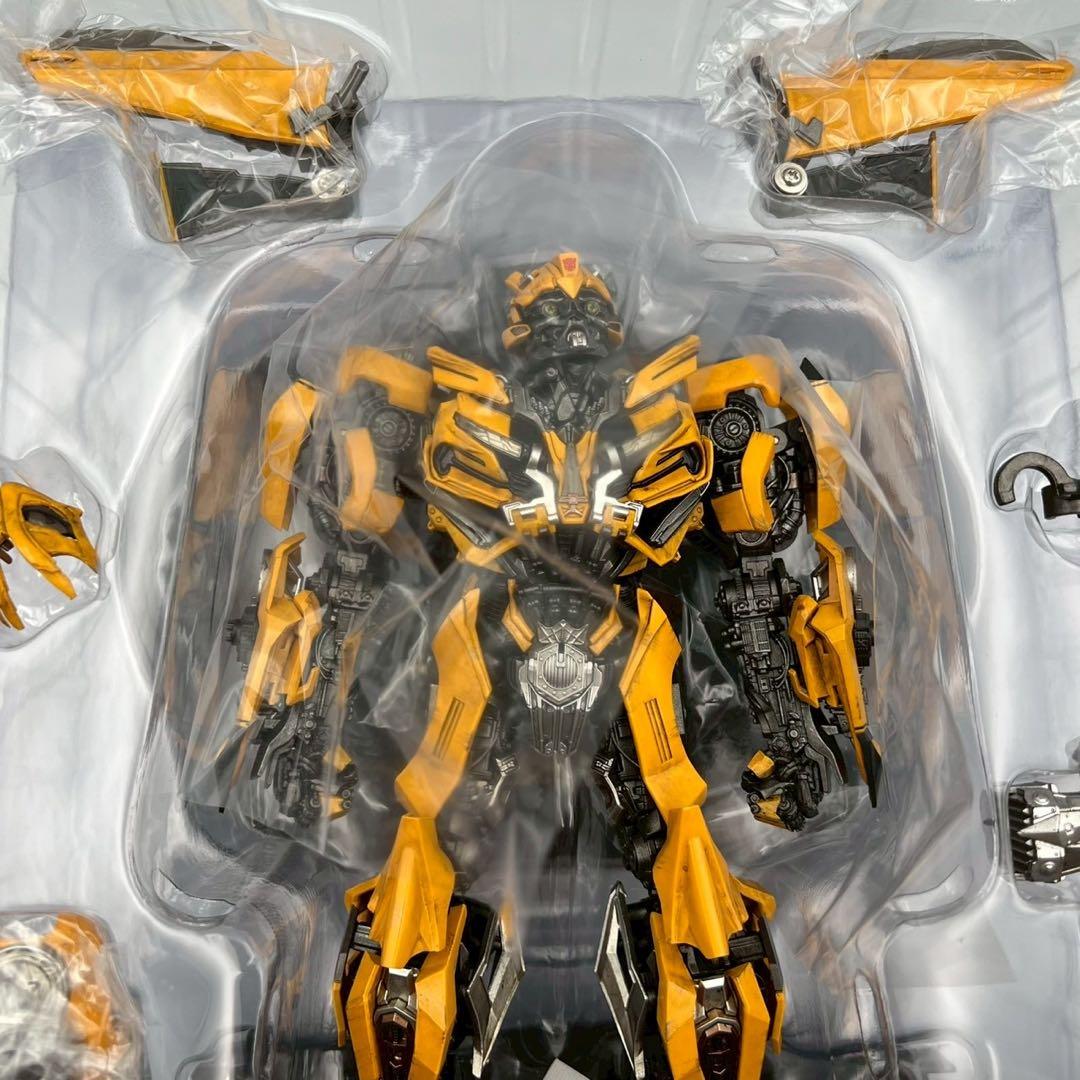 THREEZERO　トランスフォーマー　バンブルビー　オプティマスプライム　検