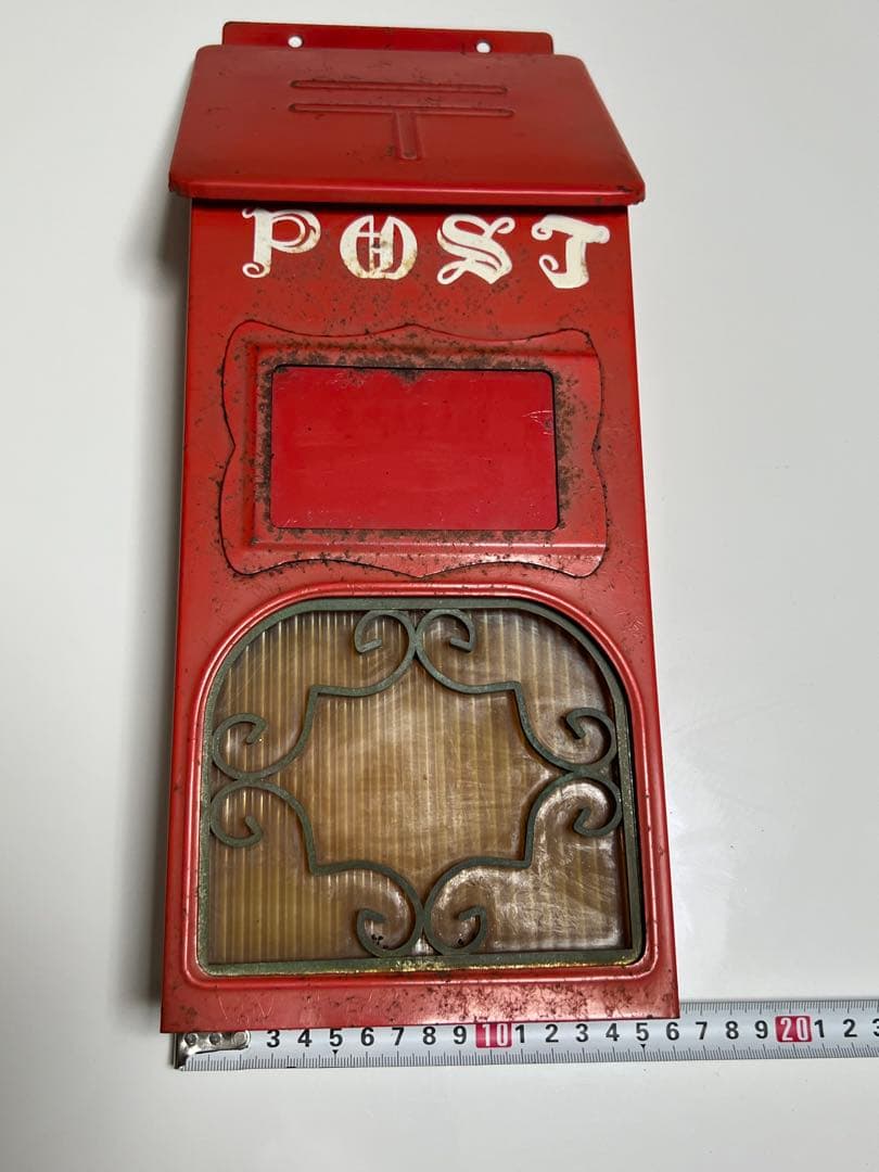 ビンテージ 赤い 郵便ポスト