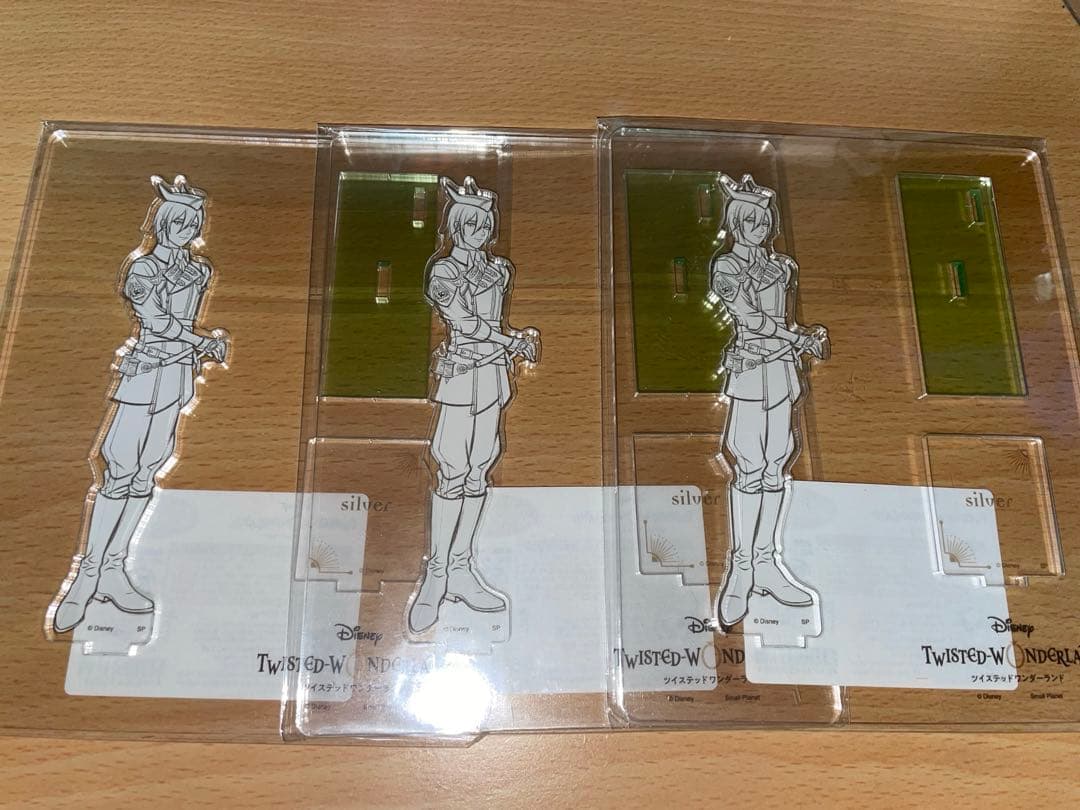 ツイステ ディズニーアーティストアート スケッチスタイル笑顔ver. シルバー