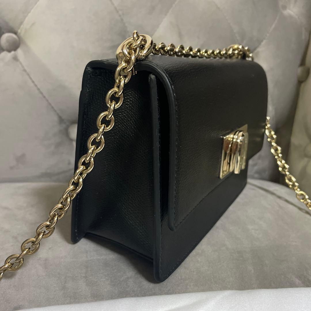 【新品未使用】FURLA フルラ　ショルダーバッグ　黒　ブラック　チェーン　本革