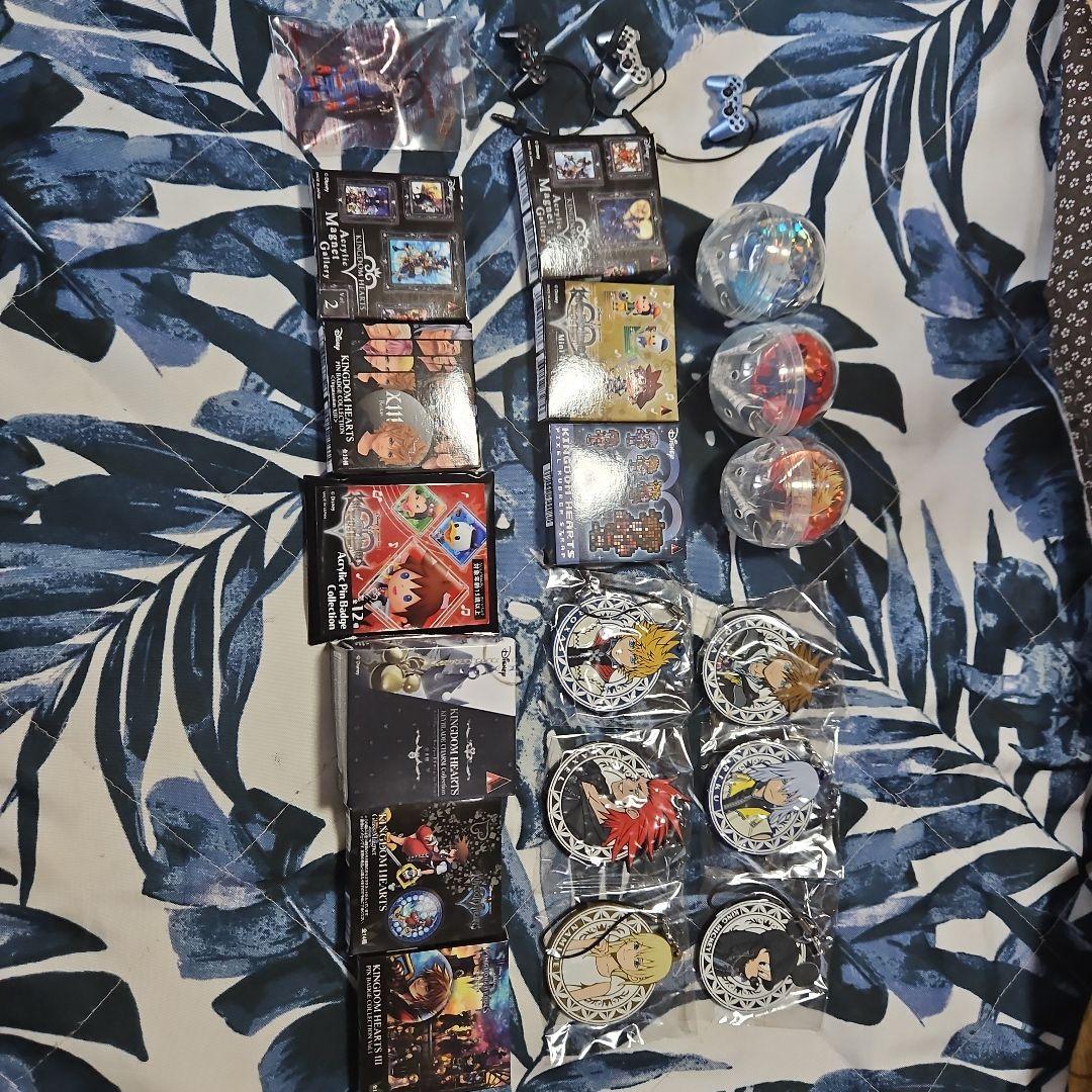 【値下げ可】キングダムハーツ アクリル　メタルチャーム カンバッジ　まとめ