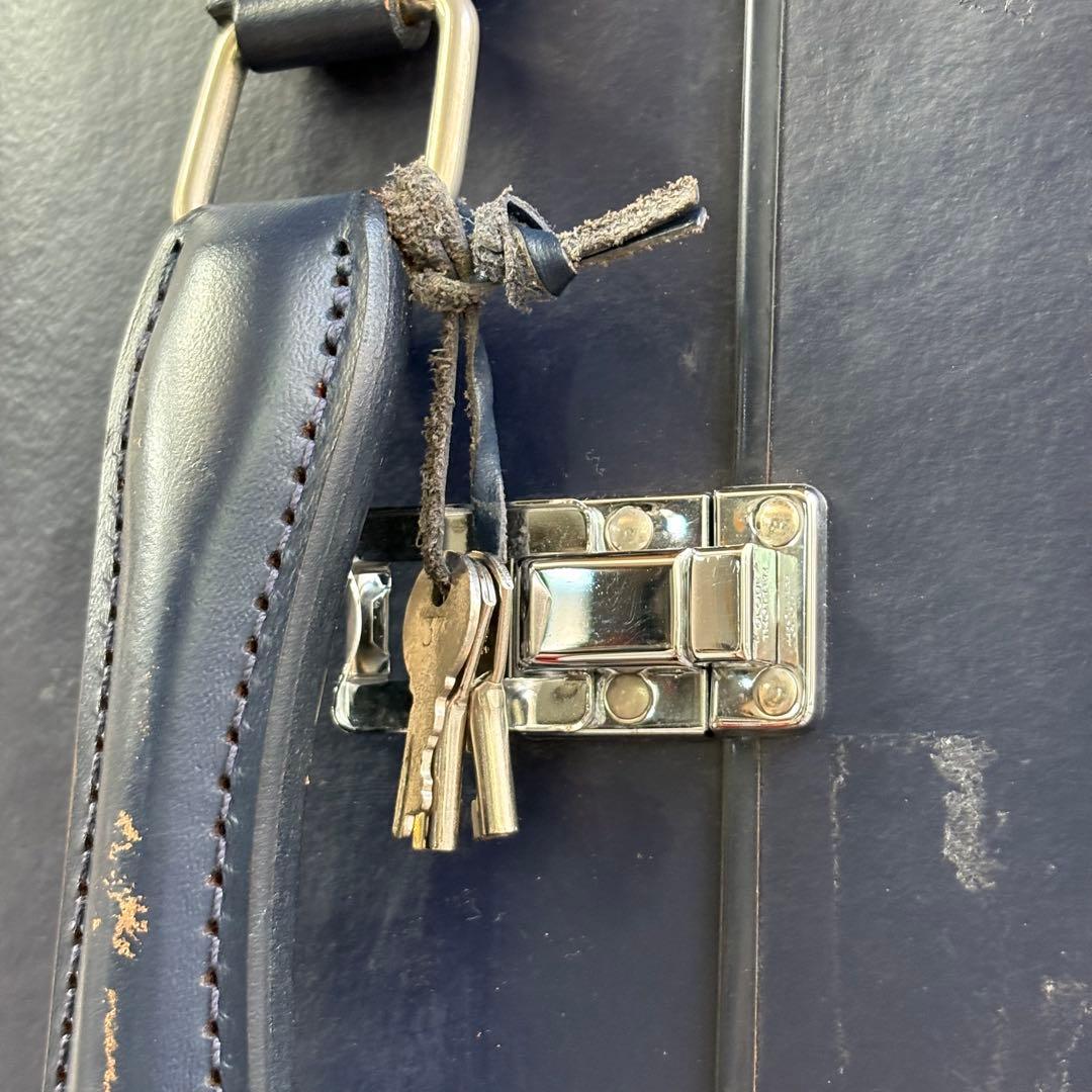 GLOBE-TROTTER センテナリー　30インチ　キャリーケース　ネイビー